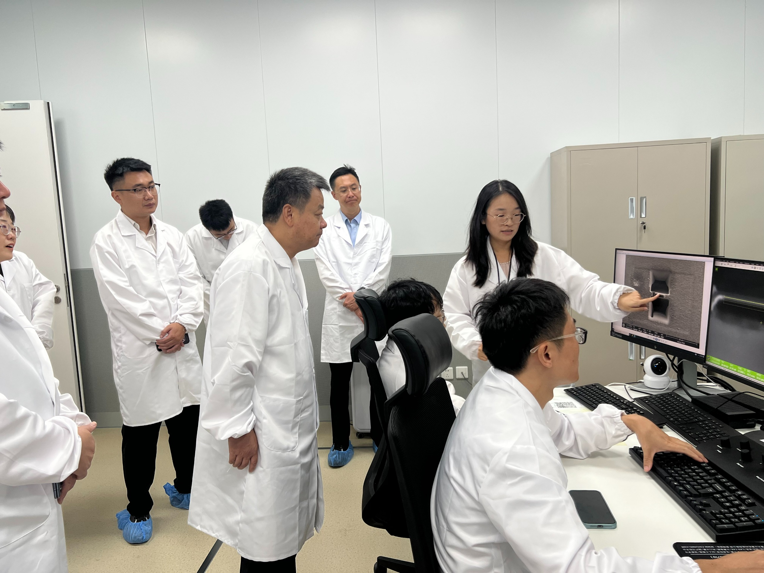 海南交通集团赴海南大学开展专题调研座谈 深化校企产学研融合